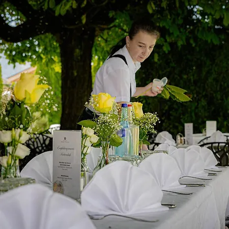 호텔 Gartenhotel Maria Theresia