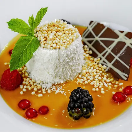 Gartenhotel Maria Theresia 호텔 홀인티롤