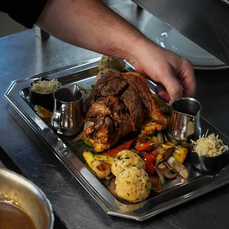 酒店 玛利亚特拉西亚花园酒店 4*