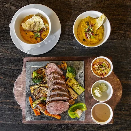 Gartenhotel Maria Theresia 호텔 홀인티롤