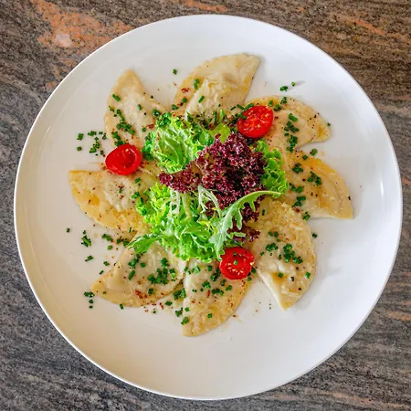 Gartenhotel Maria Theresia 호텔 홀인티롤