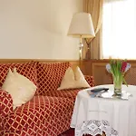 Hotel Gartenhotel Maria Theresia 4*