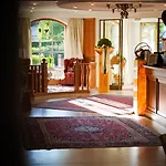 Szálloda Gartenhotel Maria Theresia 4*