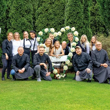 ガルテンホテル マリア テレジア 4*