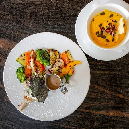 ホテル ガルテンホテル マリア テレジア ハル・イン・チロル